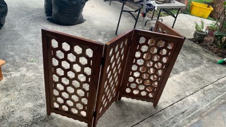 Solid wood room divider