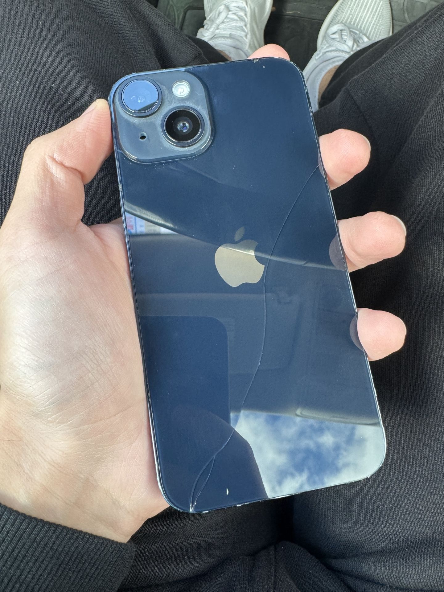 Iphone 14 (read description)