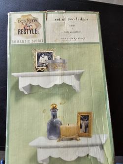 floating shelves set of two
