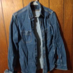 Vintage Denim Button Up Medium