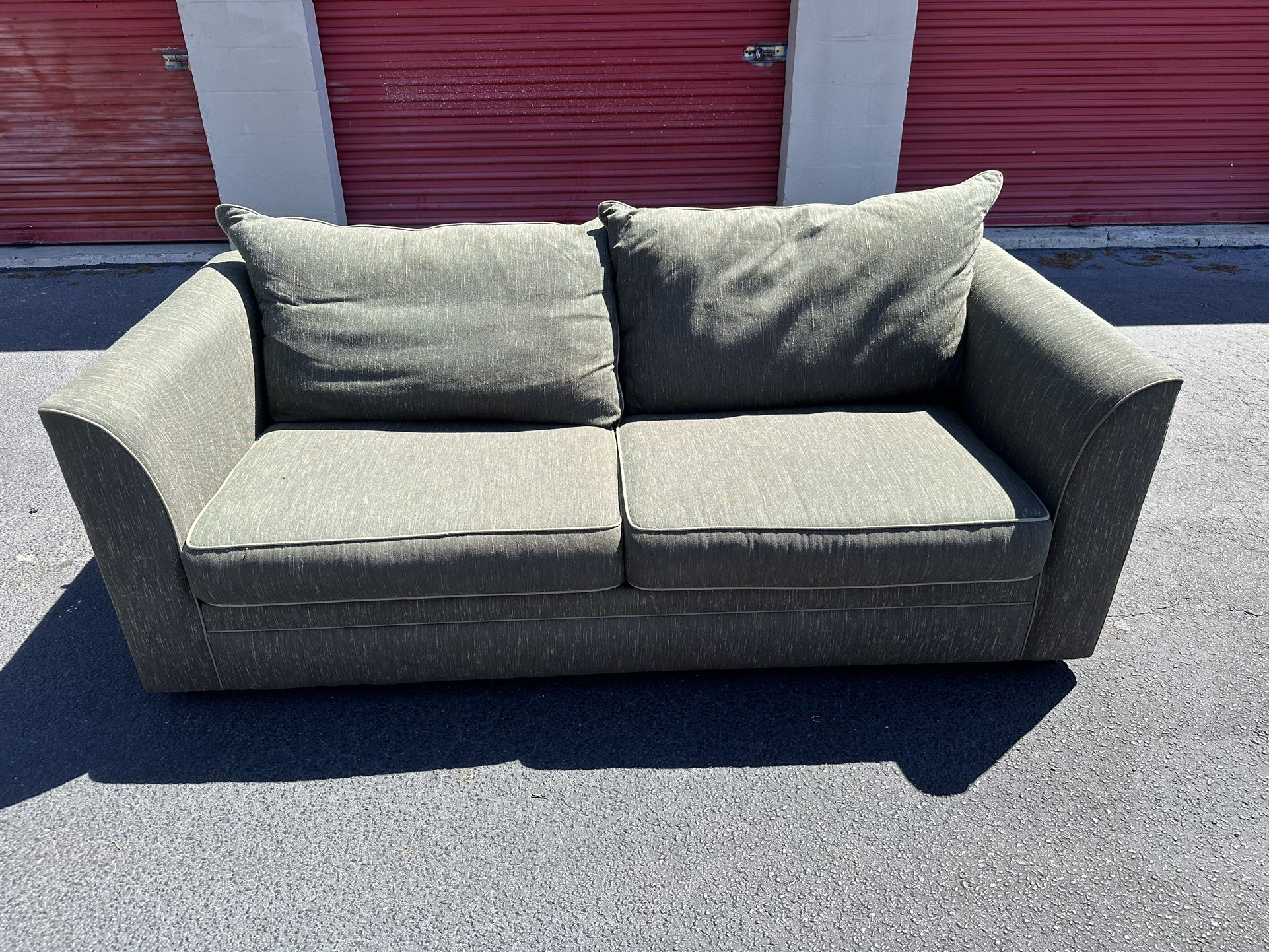 Pull Out Bed Sofa Couch 🔥🔥