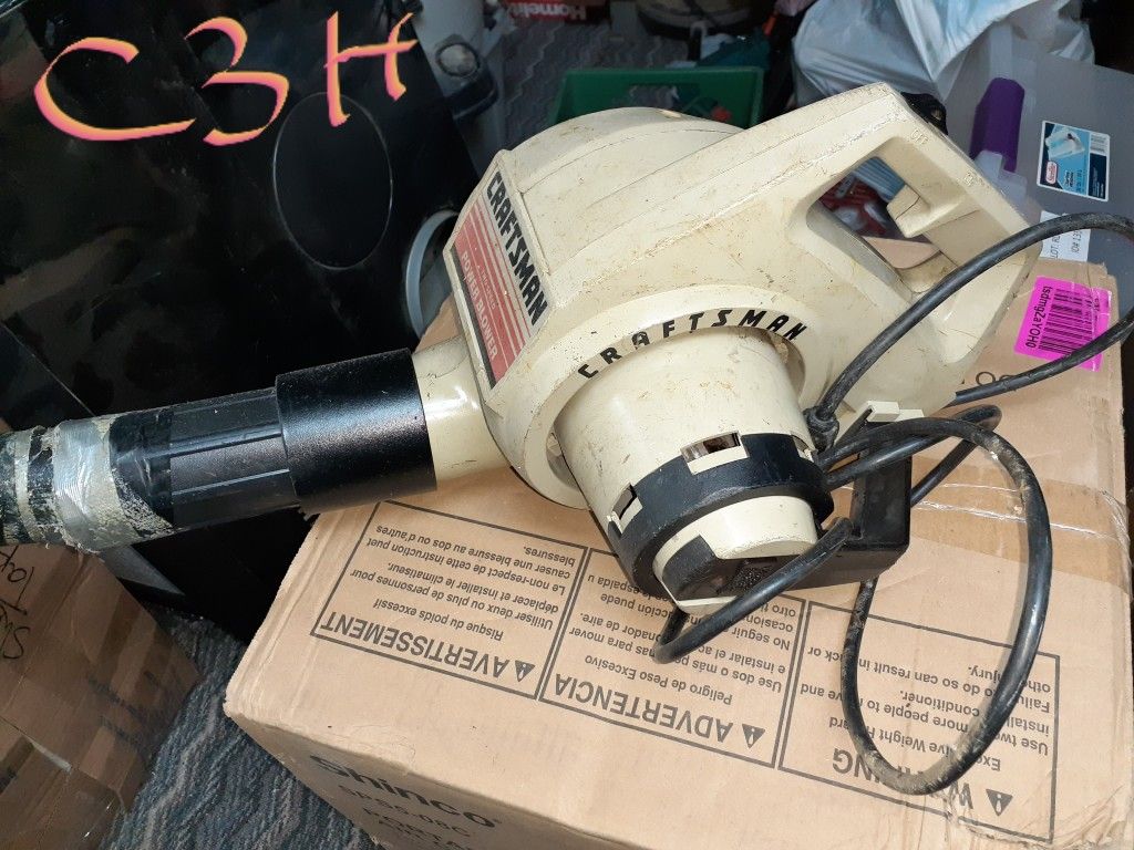 Sears electric blower in good condition
