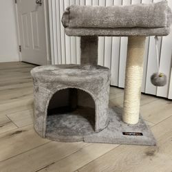 Cat tree- Small For Kittens, Brand New