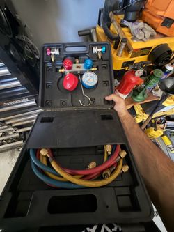 Automotive car AC gauges manifold set
