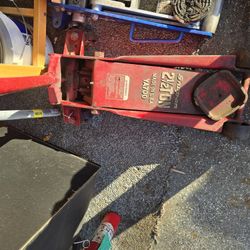 Snap On 2.5 Ton Floor Jacks