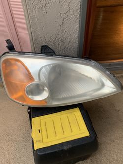2001 Honda Civix 4 door Headlights.