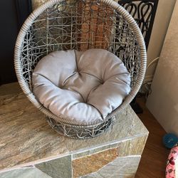 Pet Hemisphere Rattan Pet Bed with Cushion