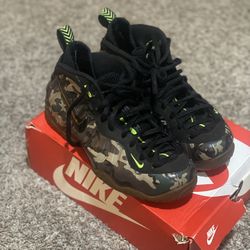 Army Fatigue Nike FoamPosites size 9 1/2 Men