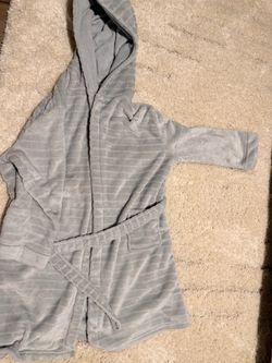 Gray Hooded Fleece Bathrobe