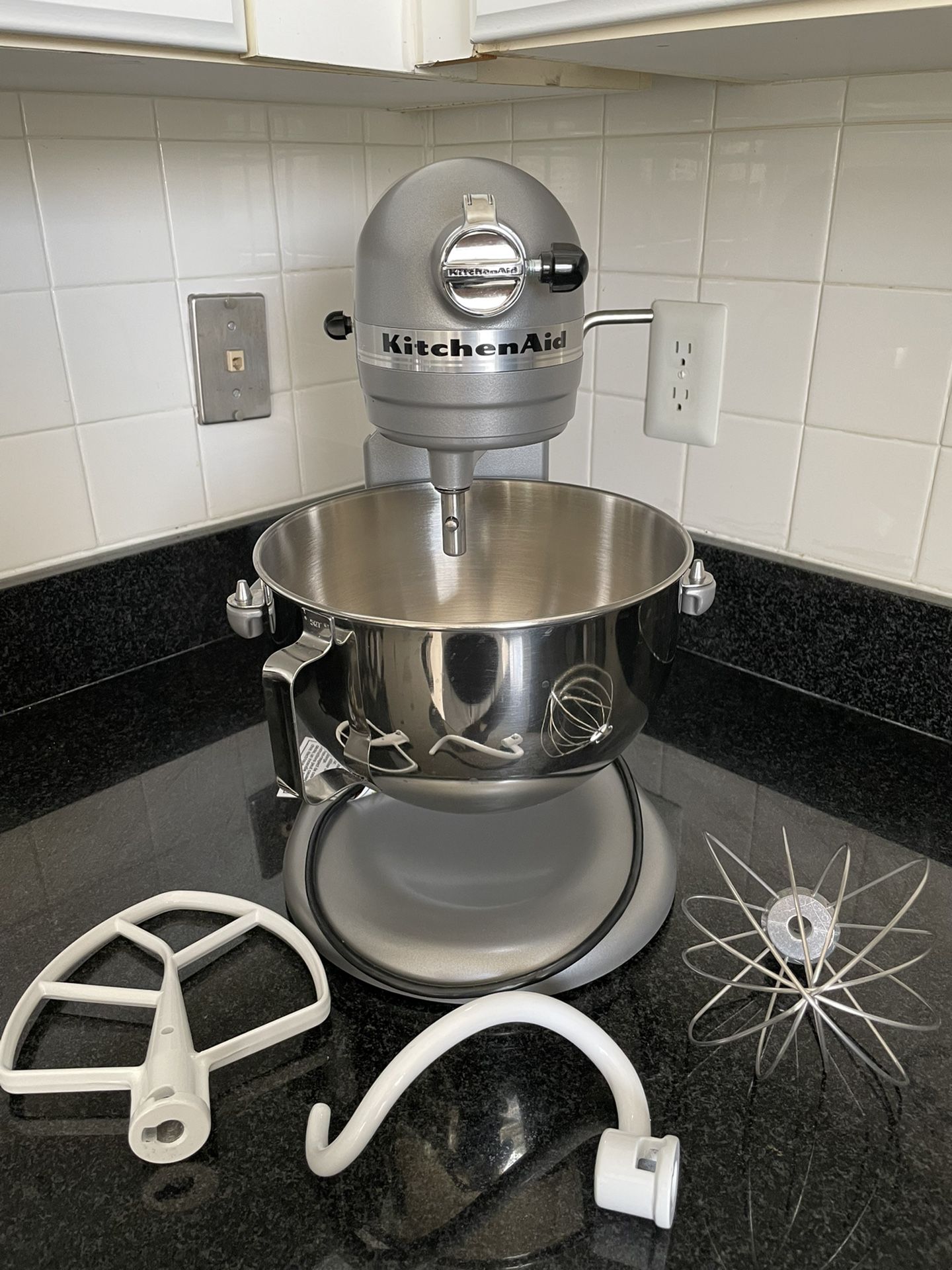 Grey Kitchenaid Pro 5 Qrt