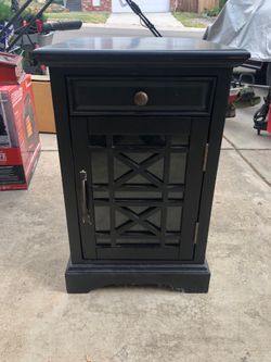 Black Night Stand