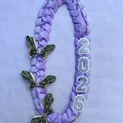 Butterfly graduation leí