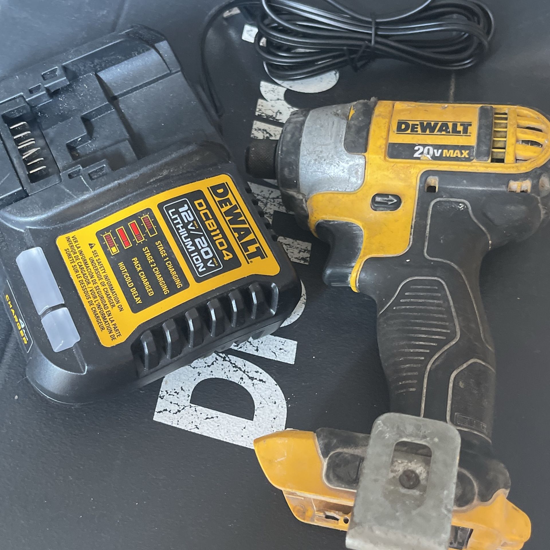 Dewall Health & Beauty