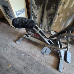 ORIGINAL HEALTHRIDER WITH EXTRA SEAT COVER