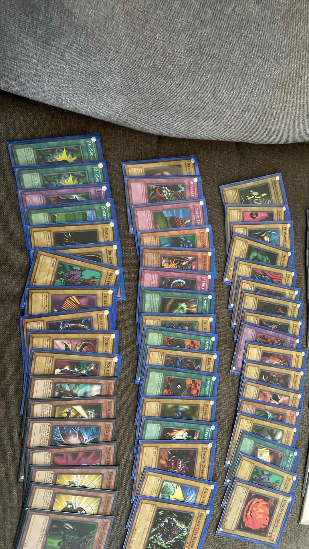 Random Yu-gi-oh! Cards