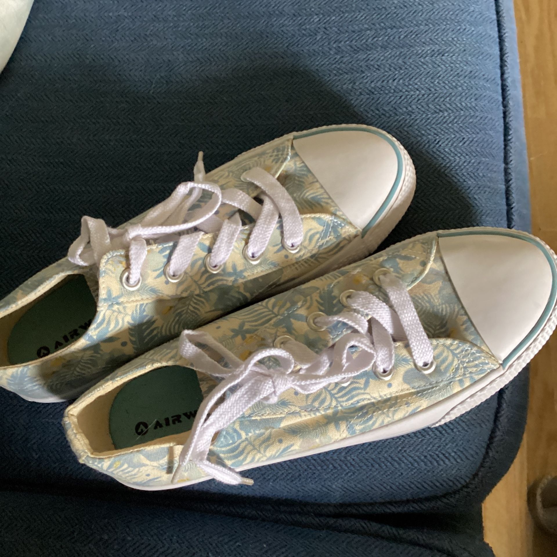 Women’s Air walk Canvas Shoes