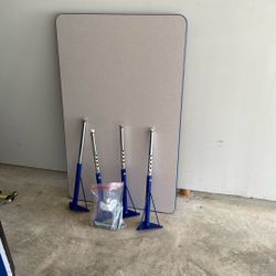 Kids Table and Chairs