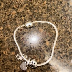 Pandora Bracelet With 3 Charms 