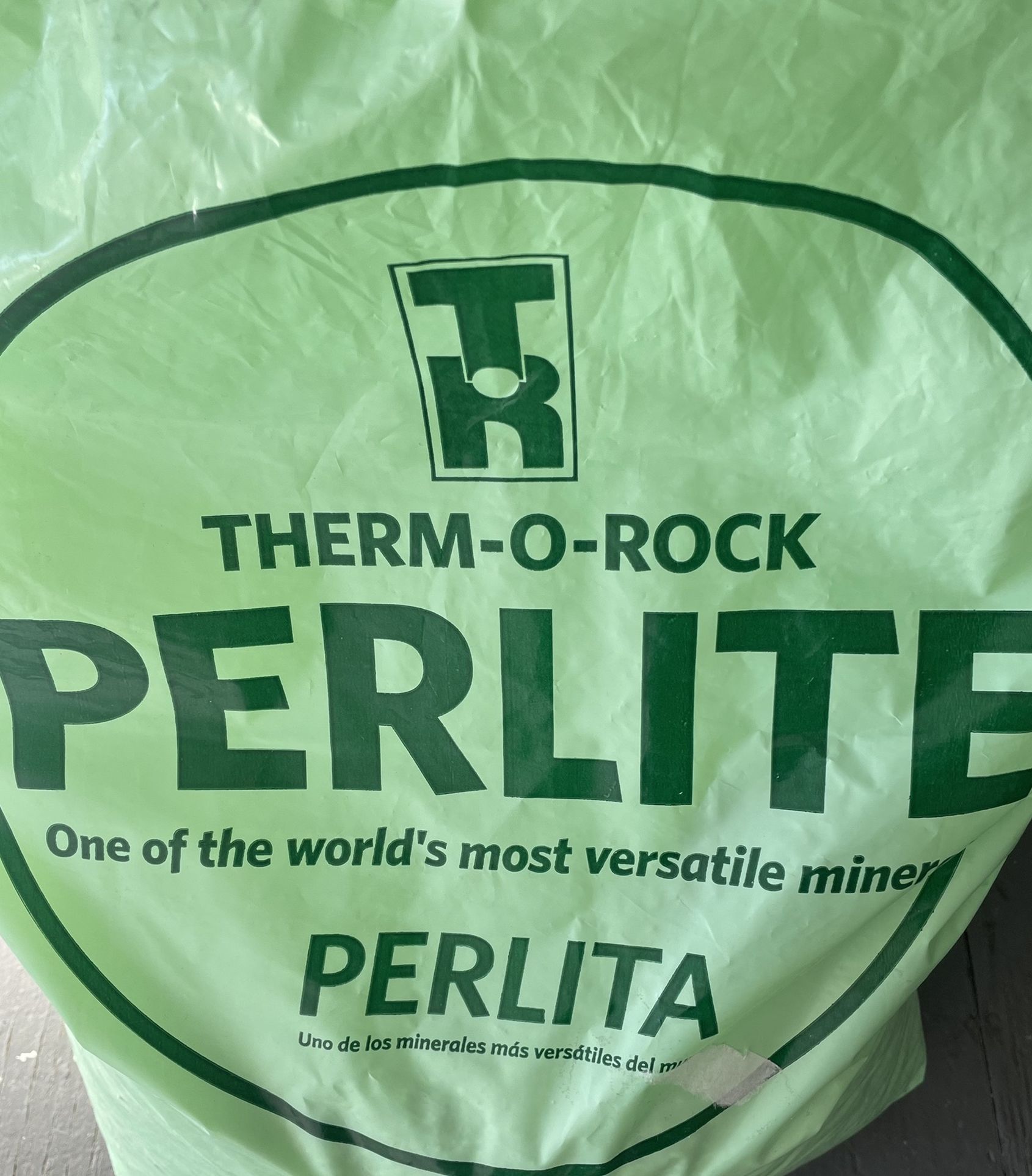 Perlite for plants