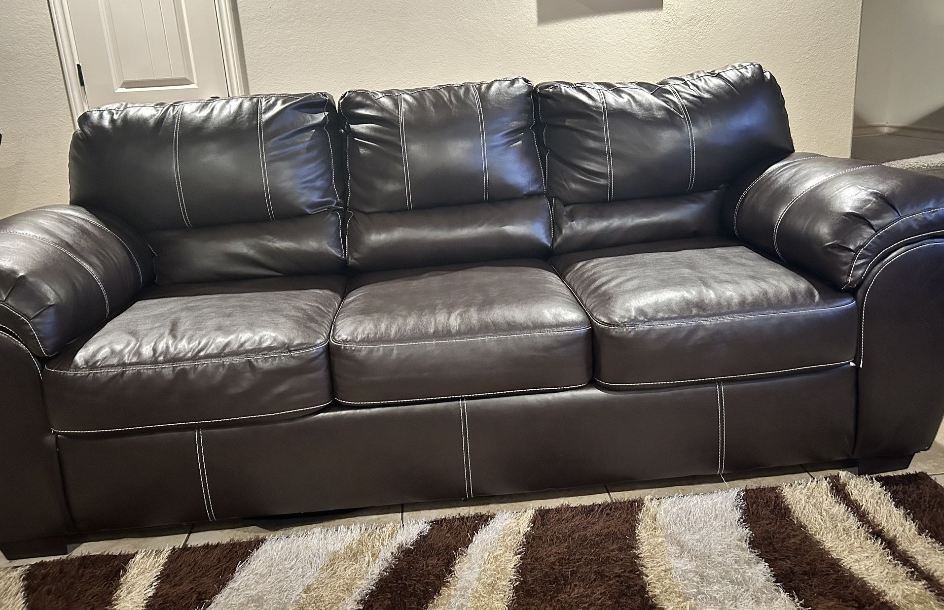 Couches for sale for Sale in San Antonio, TX OfferUp