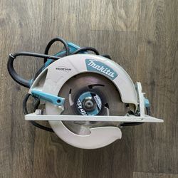 Makita Saw