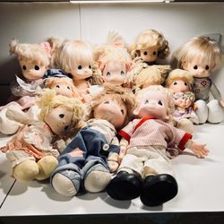 Precious Moments 15" Doll Blonde  Lot dolls  11 pieces  Vintage 