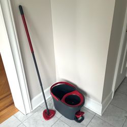 O-Cedar Easy Wring Spin Mop & Bucket