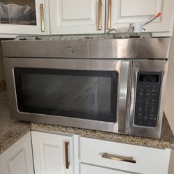 Whirlpool 30in. Over the Range Microwave 