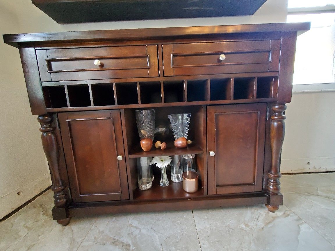 Server table, mesa de servir en comedor