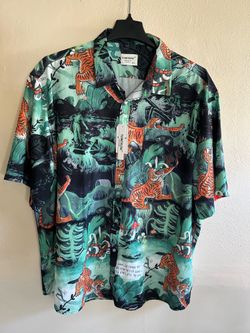 Tunevuse Mens shirt New with tags wit collar short sleeve size 4XL