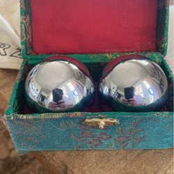 Chinese Boading Ball In Vintage Box