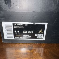 Air Jordan 1 MID