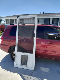80x32 back screen door with pet entry