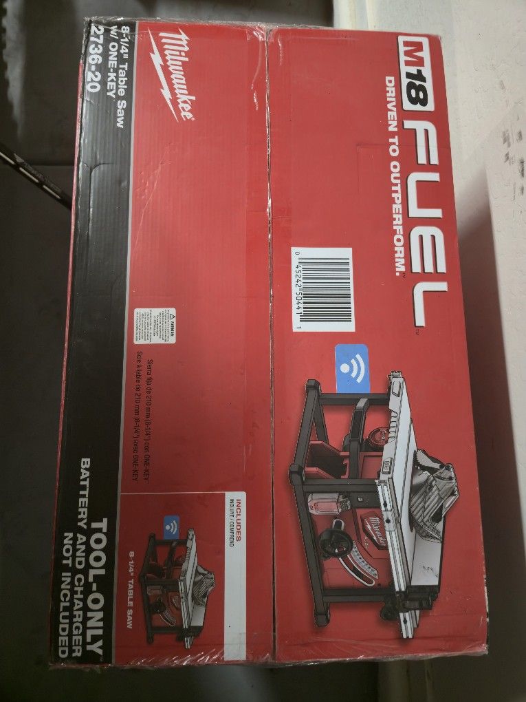 Milwaukee Bluetooth Table Saw