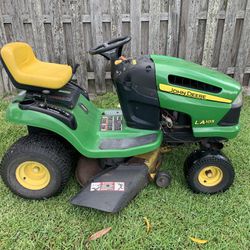 John Deere 42” LA 105 Lawn Mower