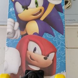 SONIC SKATEBOARD 