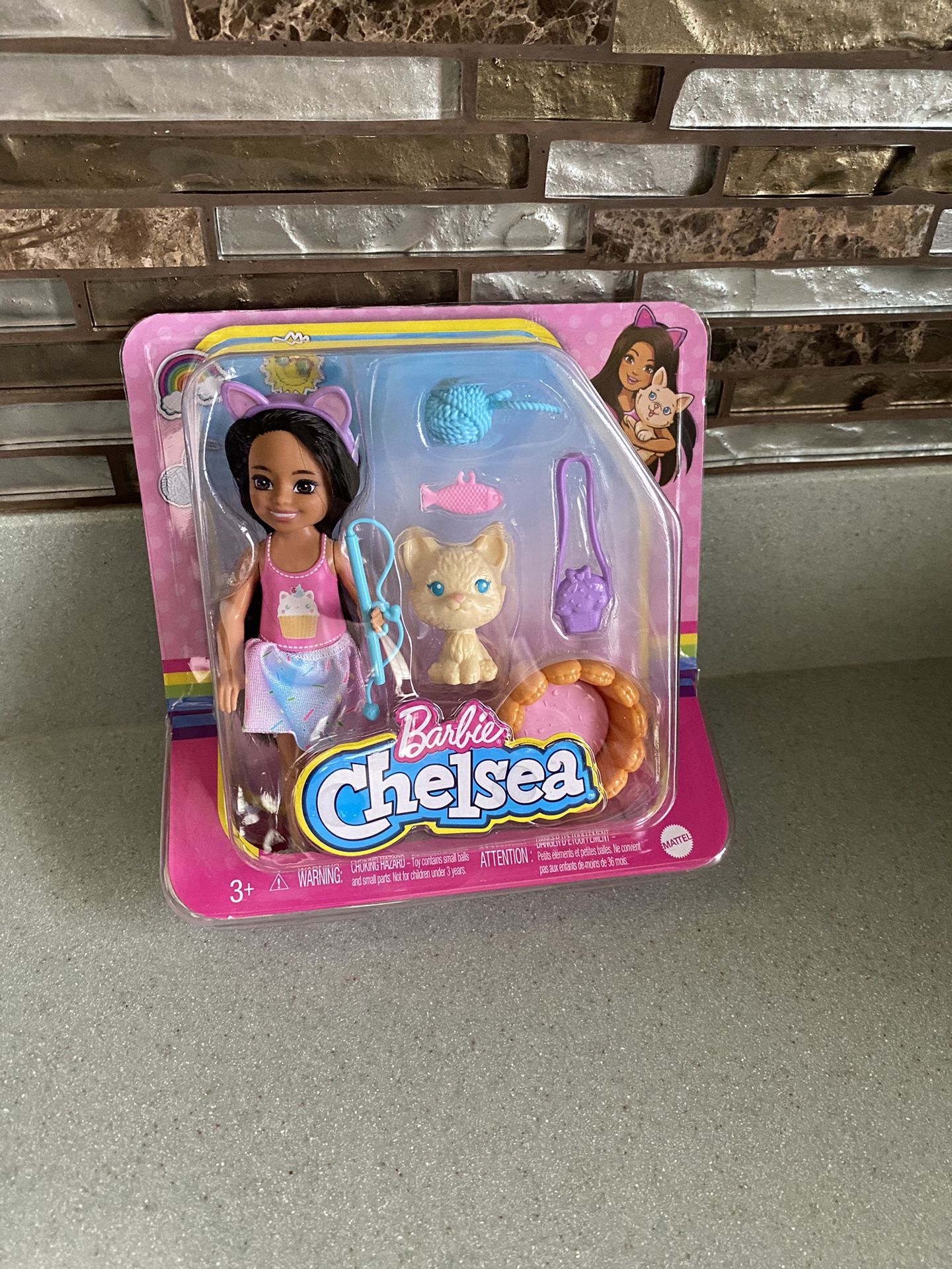 BRAND NEW BARBIE CHELSEA DOLL PET KITTEN