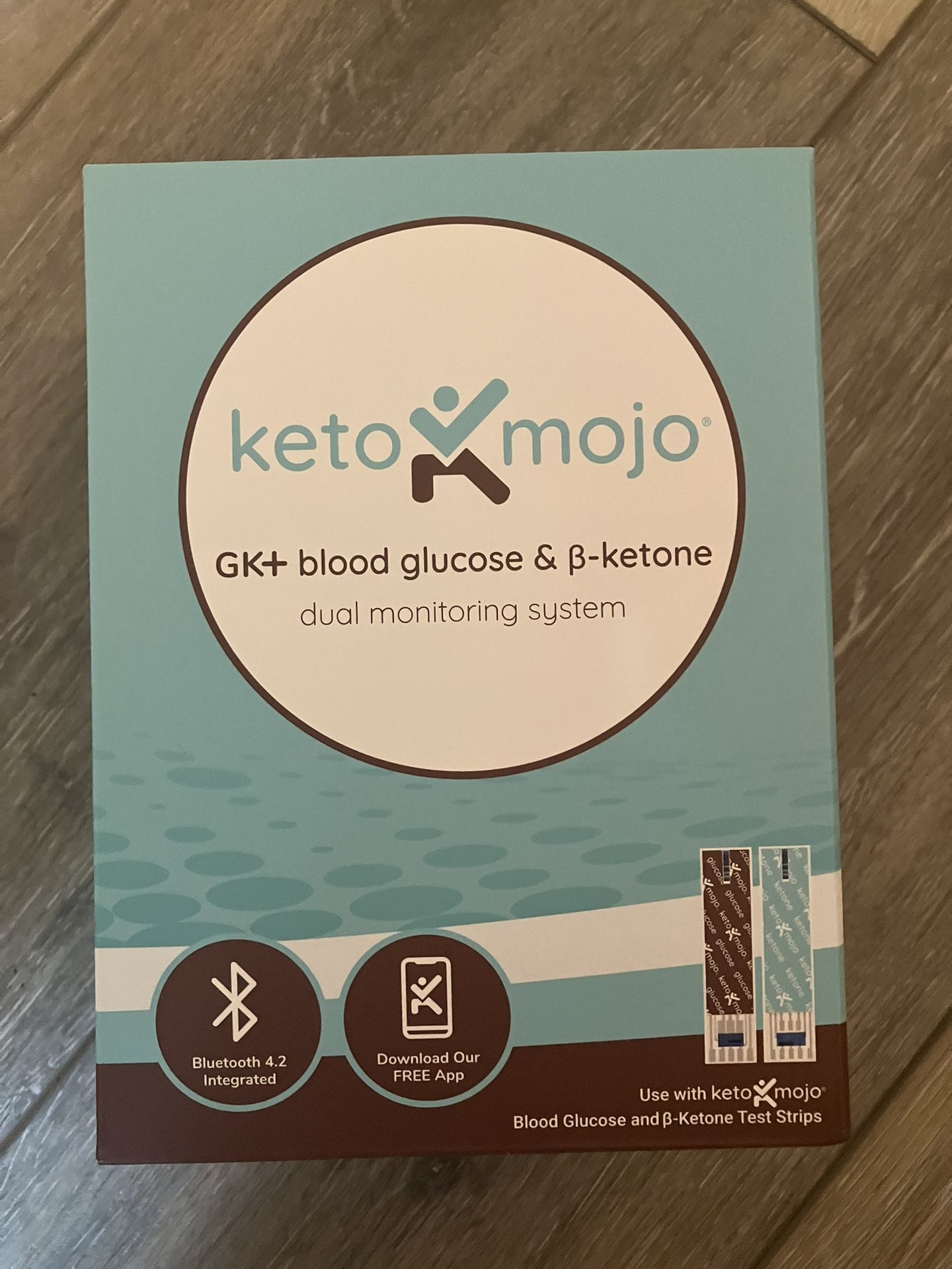Ketone (and Glucose) Monitor By KetoMojo