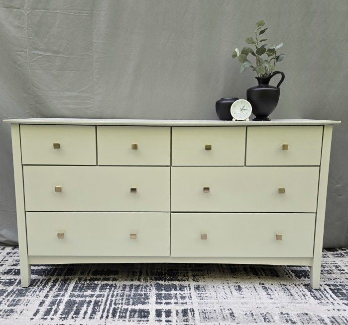 Wood lowboy dresser