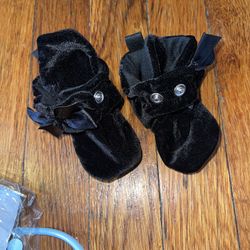  Baby Girl Black Booties 0-3 Months!! New