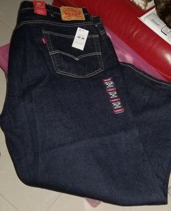 Brand New Levis 550 Relaxed Stretch Jeans Size 48x30