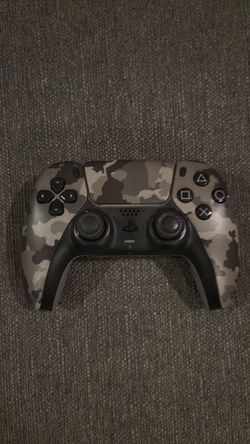 PS5 Camo Controller