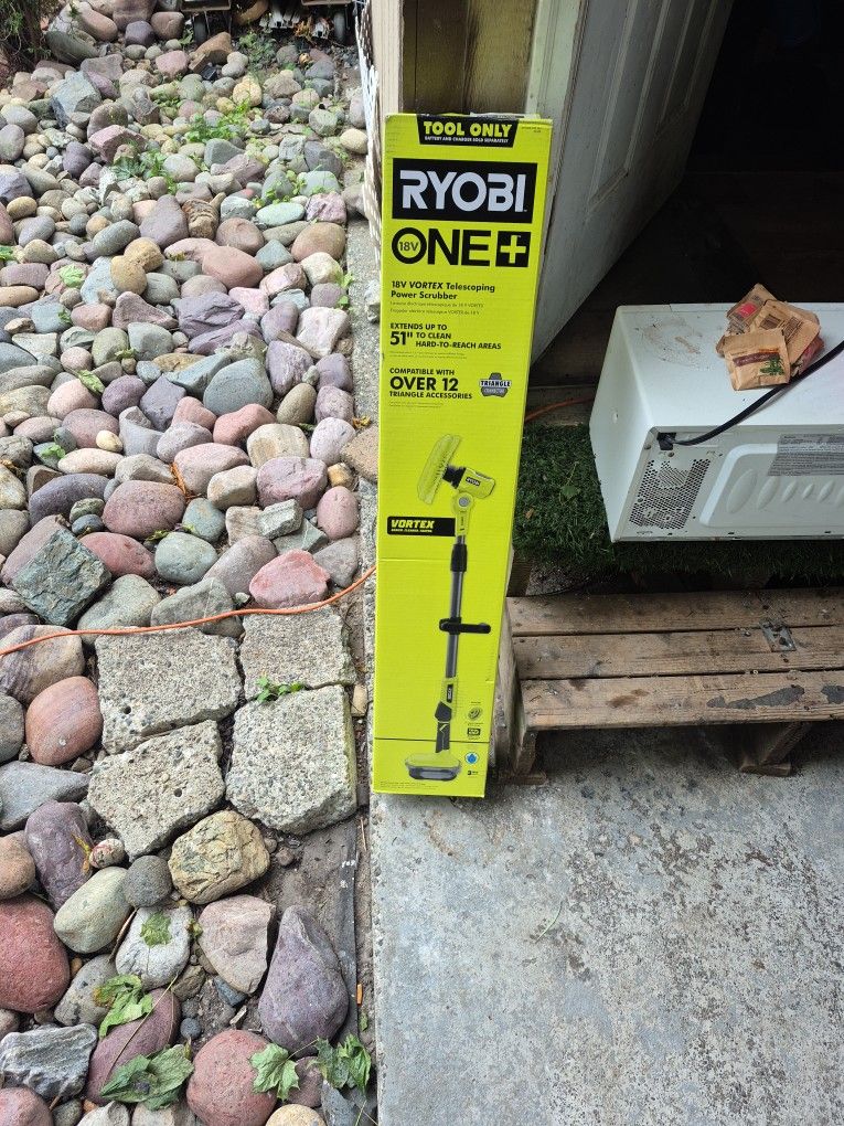 Ryobi One Telescoping Power Scrubber