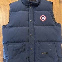 Canada Goose Freestyle Crew Vest XXL Navy