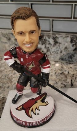 OLIVER EKMAN-LARSSON BOBBLE HEAD