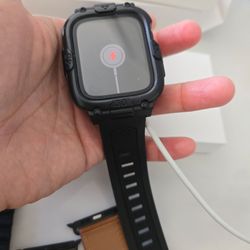 Apple Watch SE 1st Gen 44mm