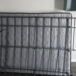 Bed and bedframe size full