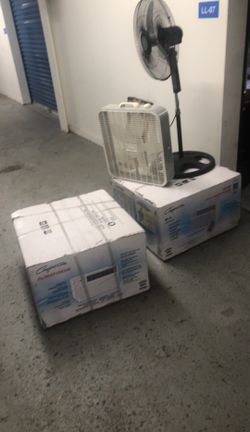 8000 BTU AIR CONDITION BRAND NEW IN THE BOX