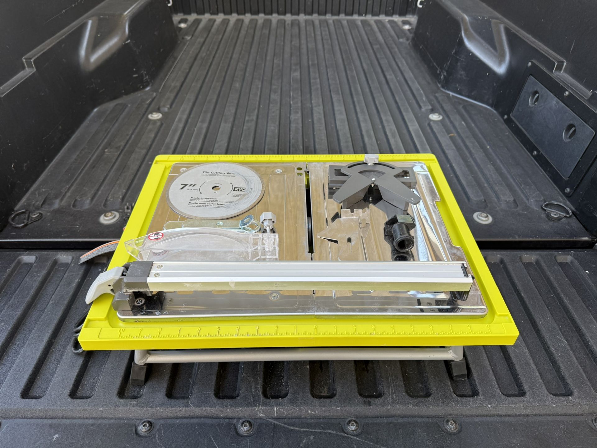 RYOBI 4.8 -Amps 7 in. Blade Corded Tabletop Wet Tile Saw