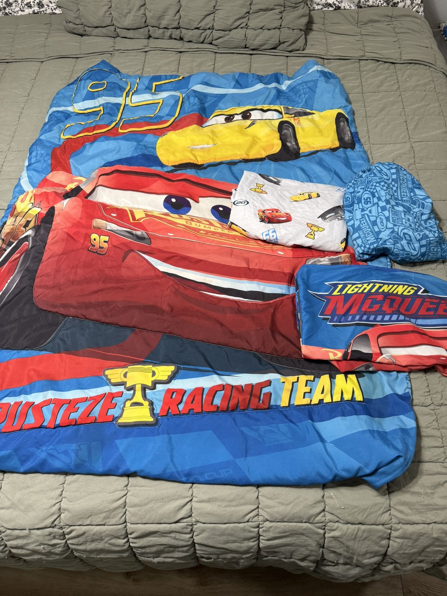 Lightning Mcqeen Bed Set